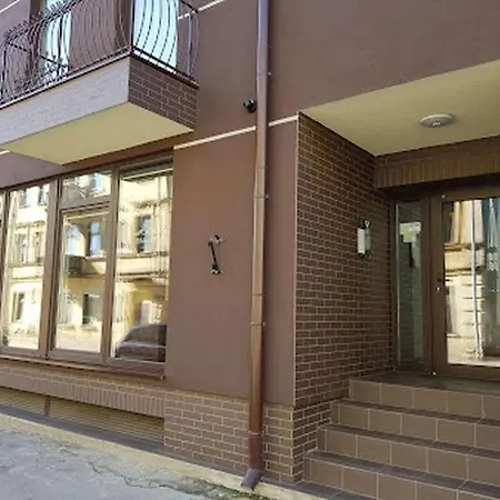 Barber Apartment